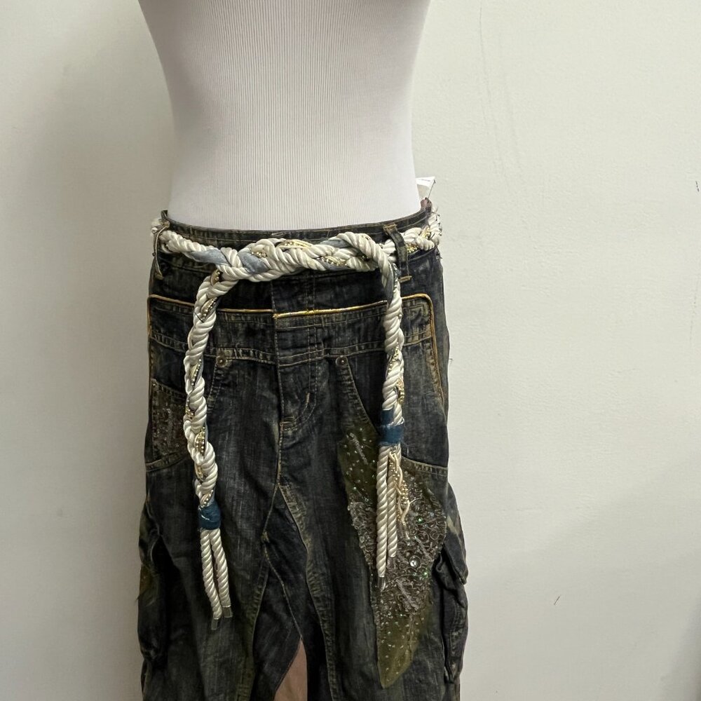 Hazel blue denim sequin embroidered midi zip fly lined skirt S ANTRHOPOLOGIE NWT - Picture 2 of 12